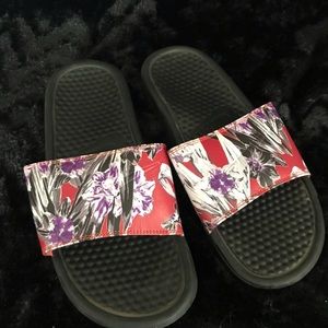 Nike slip on sandals